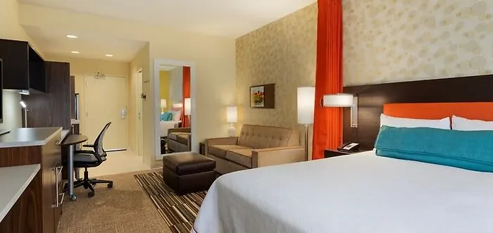 Home2 Suites West Edmonton, Alberta